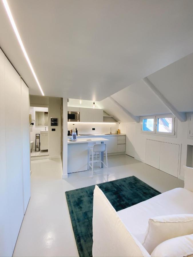 Mansarda In Bianco By Wonderful Italy Appartement Turijn Buitenkant foto